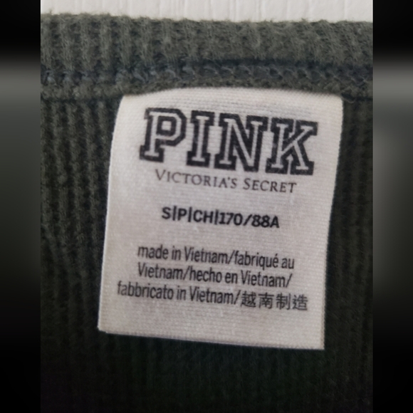 Pink Victoria Secret long sleeve top - Picture 4 of 5
